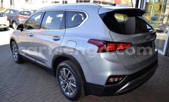 Acheter Occasion Voiture Hyundai Santa Fe Gris à Ezulwini, Hhohho Acheter Occasion Voiture Hyundai Santa Fe Gris à Ezulwini, Hhohho