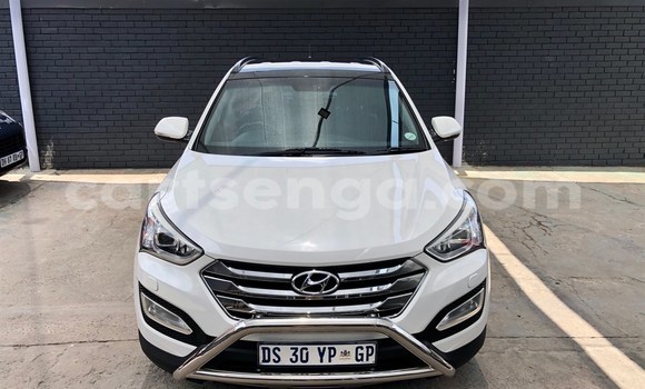 Acheter Occasion Voiture Hyundai Santa Fe Blanc à Mbabane, Manzini Acheter Occasion Voiture Hyundai Santa Fe Blanc à Mbabane, Manzini