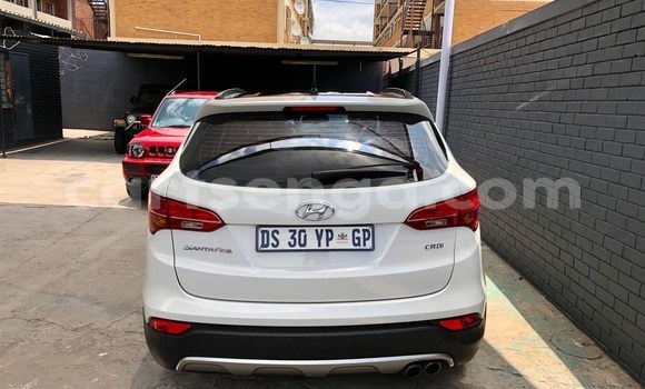 Acheter Occasion Voiture Hyundai Santa Fe Blanc à Mbabane, Manzini Acheter Occasion Voiture Hyundai Santa Fe Blanc à Mbabane, Manzini