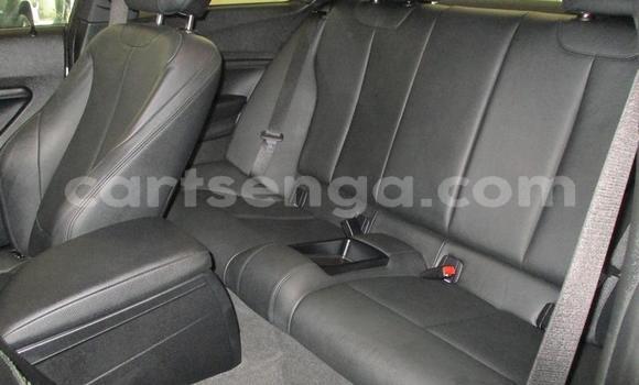 Nunua Ilio tumika BMW 2er White Gari ndani ya Mbabane nchini Manzini Nunua Ilio tumika BMW 2er White Gari ndani ya Mbabane nchini Manzini