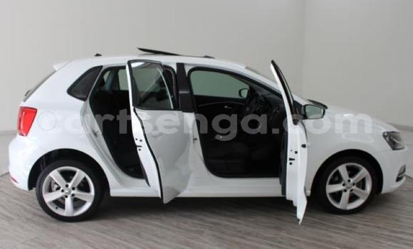 Acheter Occasion Voiture Volkswagen Polo Blanc à Manzini, Manzini Acheter Occasion Voiture Volkswagen Polo Blanc à Manzini, Manzini