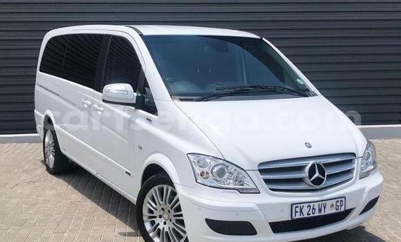 Acheter Occasion Voiture Mercedes‒Benz Viano Blanc à Big Bend, Lubombo Acheter Occasion Voiture Mercedes‒Benz Viano Blanc à Big Bend, Lubombo
