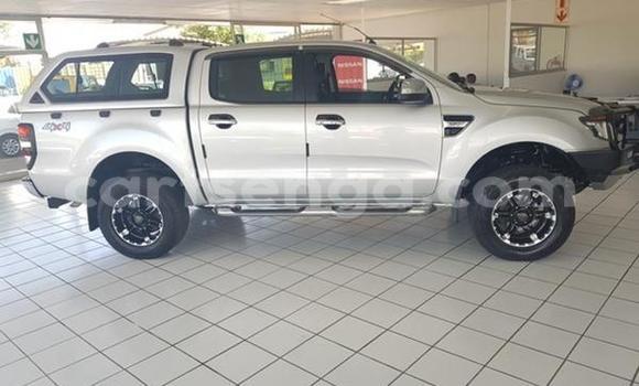 Acheter Occasion Voiture Ford Ranger Gris à Big Bend, Lubombo Acheter Occasion Voiture Ford Ranger Gris à Big Bend, Lubombo