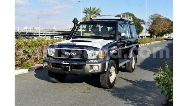 Big with watermark toyota land cruiser hhohho import dubai 16838