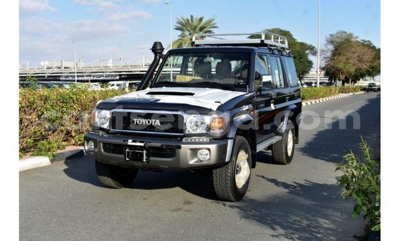 Buy Import Toyota Land Cruiser Other Car in Import - Dubai in Hhohho Buy Import Toyota Land Cruiser Other Car in Import - Dubai in Hhohho