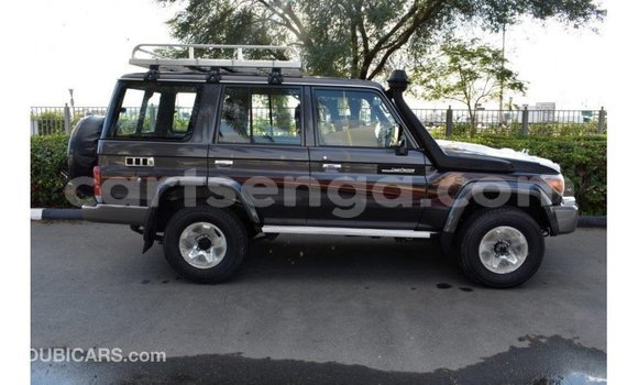 Buy Import Toyota Land Cruiser Other Car in Import - Dubai in Hhohho Buy Import Toyota Land Cruiser Other Car in Import - Dubai in Hhohho