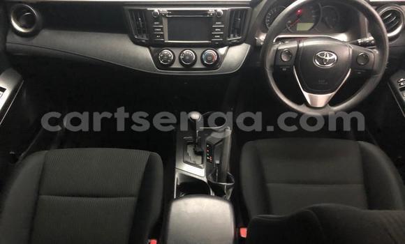 Nunua Ilio tumika Toyota RAV4 White Gari ndani ya Mbabane nchini Manzini Nunua Ilio tumika Toyota RAV4 White Gari ndani ya Mbabane nchini Manzini