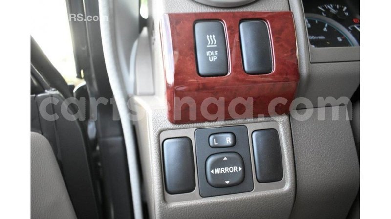 Big with watermark toyota land cruiser hhohho import dubai 16838