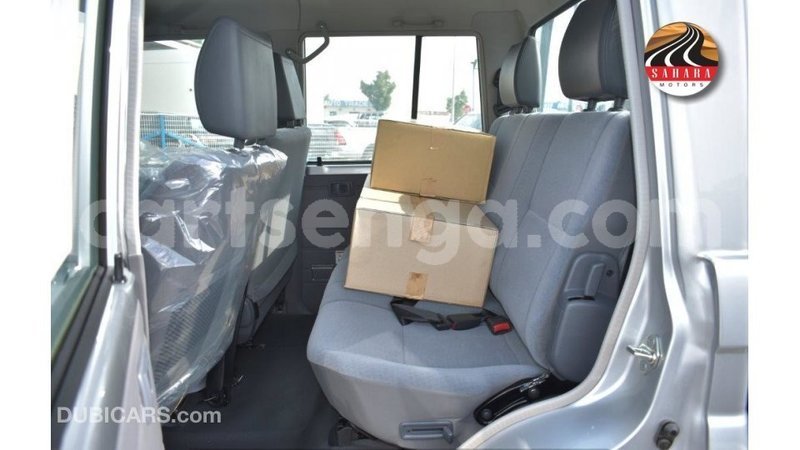 Big with watermark toyota land cruiser hhohho import dubai 16839