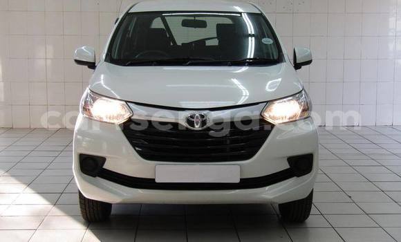 Nunua Ilio tumika Toyota Avanza White Gari ndani ya Mbabane nchini Manzini Nunua Ilio tumika Toyota Avanza White Gari ndani ya Mbabane nchini Manzini