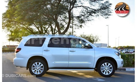Buy Import Toyota Sequoia White Car in Import - Dubai in Hhohho Buy Import Toyota Sequoia White Car in Import - Dubai in Hhohho