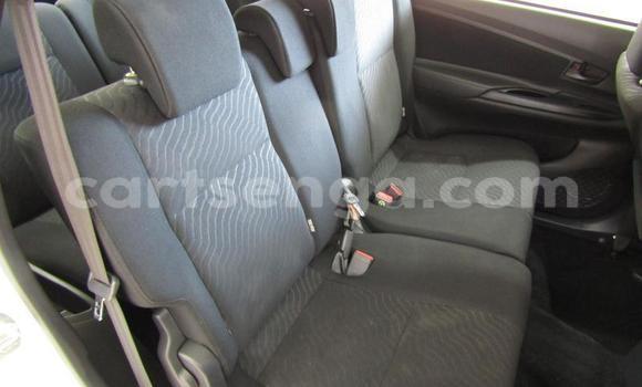 Nunua Ilio tumika Toyota Avanza White Gari ndani ya Mbabane nchini Manzini Nunua Ilio tumika Toyota Avanza White Gari ndani ya Mbabane nchini Manzini