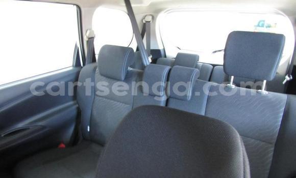 Nunua Ilio tumika Toyota Avanza White Gari ndani ya Mbabane nchini Manzini Nunua Ilio tumika Toyota Avanza White Gari ndani ya Mbabane nchini Manzini