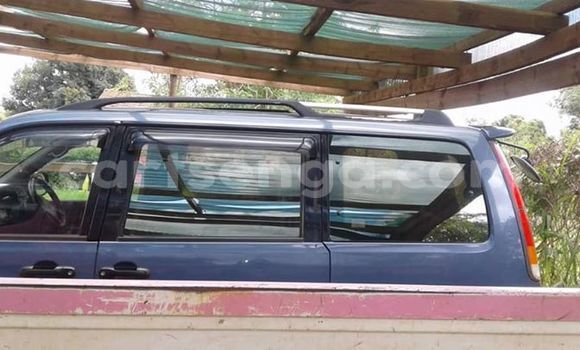 Nunua Ilio tumika Toyota Noah Other Gari ndani ya Nhlangano nchini Wilaya ya Shiselweni Nunua Ilio tumika Toyota Noah Other Gari ndani ya Nhlangano nchini Wilaya ya Shiselweni