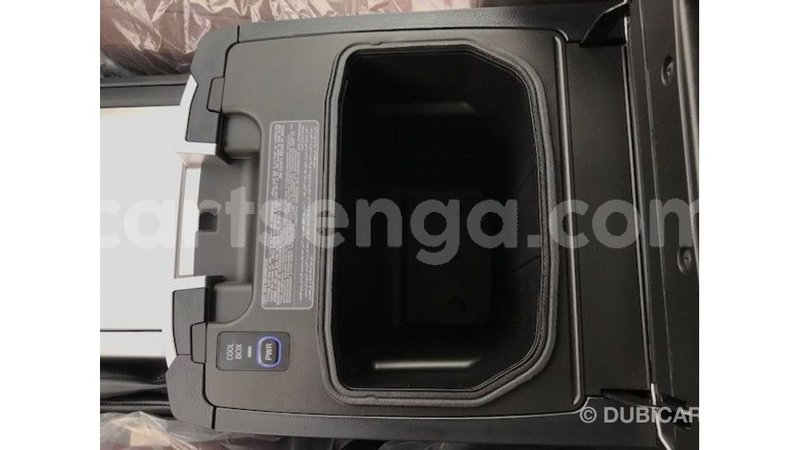 Big with watermark toyota land cruiser hhohho import dubai 16842