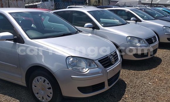 Nunua Ilio tumika Volkswagen Polo Silver Gari ndani ya Nhlangano nchini Wilaya ya Shiselweni Nunua Ilio tumika Volkswagen Polo Silver Gari ndani ya Nhlangano nchini Wilaya ya Shiselweni