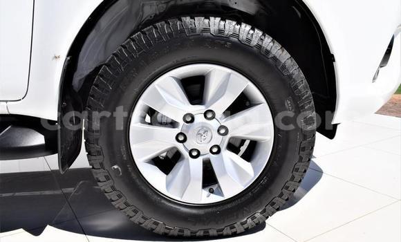 Acheter Occasion Voiture Toyota Hilux Blanc à Hlatikulu, Shiselweni District Acheter Occasion Voiture Toyota Hilux Blanc à Hlatikulu, Shiselweni District