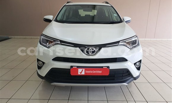Acheter Occasion Voiture Toyota RAV4 Blanc à Ezulwini, Hhohho Acheter Occasion Voiture Toyota RAV4 Blanc à Ezulwini, Hhohho