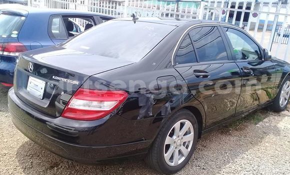 Acheter Occasion Voiture Mercedes‒Benz C–Class Noir à Manzini, Manzini Acheter Occasion Voiture Mercedes‒Benz C–Class Noir à Manzini, Manzini
