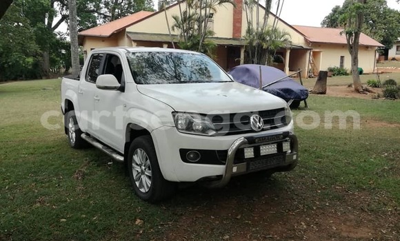 Buy Used Volkswagen Amarok White Car in Manzini in Manzini Buy Used Volkswagen Amarok White Car in Manzini in Manzini
