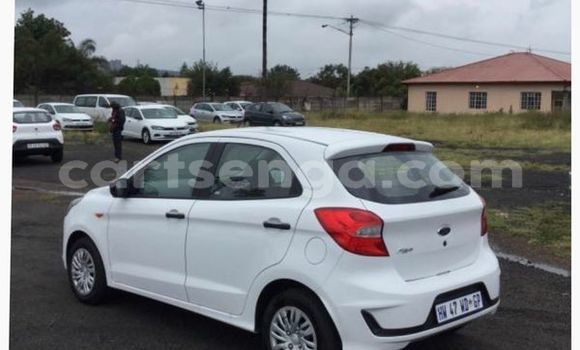 Nunua Ilio tumika Ford Fiesta White Gari ndani ya Hlatikulu nchini Wilaya ya Shiselweni Nunua Ilio tumika Ford Fiesta White Gari ndani ya Hlatikulu nchini Wilaya ya Shiselweni