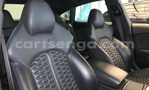 Nunua Ilio tumika Audi RS7 Silver Gari ndani ya Bhunya nchini Manzini Nunua Ilio tumika Audi RS7 Silver Gari ndani ya Bhunya nchini Manzini