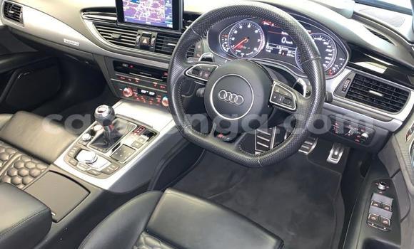Nunua Ilio tumika Audi RS7 Silver Gari ndani ya Bhunya nchini Manzini Nunua Ilio tumika Audi RS7 Silver Gari ndani ya Bhunya nchini Manzini