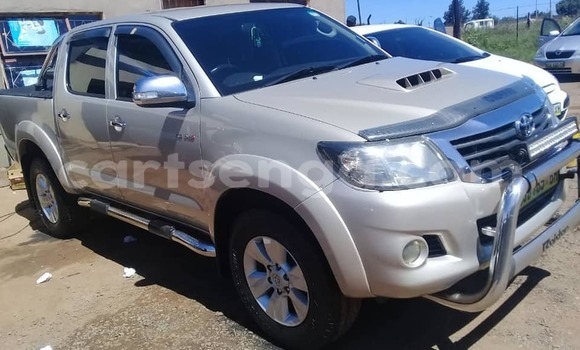Buy Used Toyota Hilux Silver Car in Manzini in Manzini Buy Used Toyota Hilux Silver Car in Manzini in Manzini