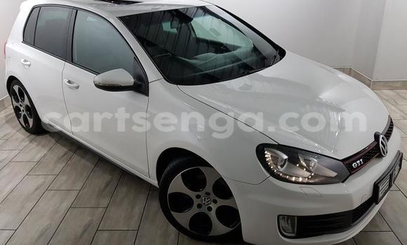 Nunua Ilio tumika Volkswagen Golf GTI White Gari ndani ya Mbabane nchini Manzini Nunua Ilio tumika Volkswagen Golf GTI White Gari ndani ya Mbabane nchini Manzini