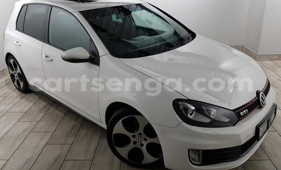 Nunua Ilio tumika Volkswagen Golf GTI White Gari ndani ya Mbabane nchini Manzini Nunua Ilio tumika Volkswagen Golf GTI White Gari ndani ya Mbabane nchini Manzini