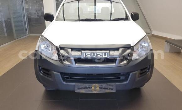 Acheter Occasion Voiture Isuzu KB Blanc à Mbabane, Manzini Acheter Occasion Voiture Isuzu KB Blanc à Mbabane, Manzini