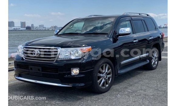 Nunua Imported Toyota Land Cruiser Black Gari ndani ya Import - Dubai nchini Hhohho Nunua Imported Toyota Land Cruiser Black Gari ndani ya Import - Dubai nchini Hhohho
