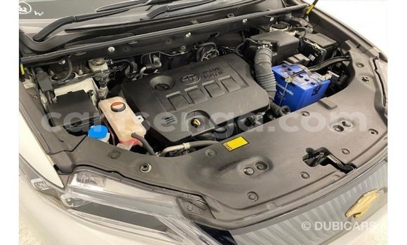 Acheter Import Voiture Toyota Harrier Blanc à Import - Dubai, Hhohho Acheter Import Voiture Toyota Harrier Blanc à Import - Dubai, Hhohho