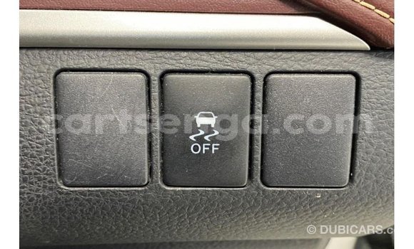 Acheter Import Voiture Toyota Harrier Blanc à Import - Dubai, Hhohho Acheter Import Voiture Toyota Harrier Blanc à Import - Dubai, Hhohho