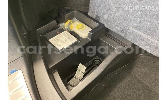 Acheter Import Voiture Toyota Harrier Blanc à Import - Dubai, Hhohho Acheter Import Voiture Toyota Harrier Blanc à Import - Dubai, Hhohho