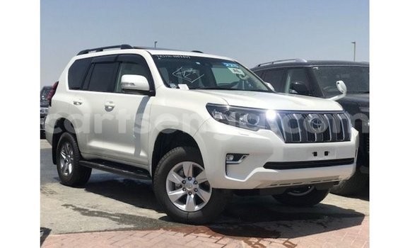 Nunua Imported Toyota Prado White Gari ndani ya Import - Dubai nchini Hhohho Nunua Imported Toyota Prado White Gari ndani ya Import - Dubai nchini Hhohho