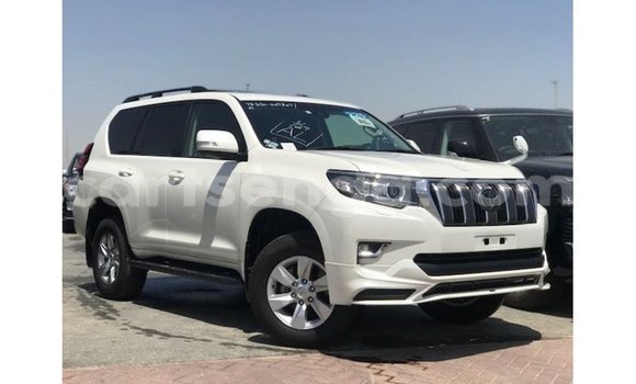 Buy Import Toyota Prado White Car in Import - Dubai in Hhohho Buy Import Toyota Prado White Car in Import - Dubai in Hhohho