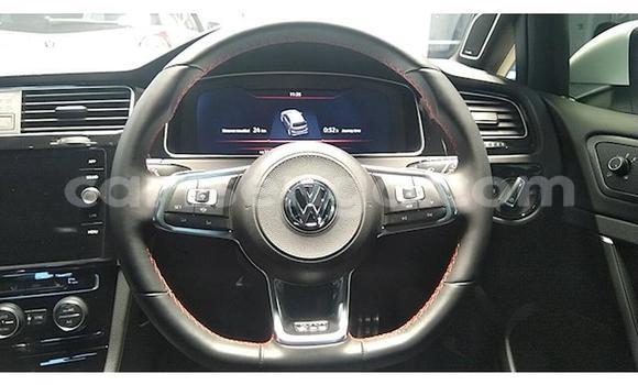 Buy Used Volkswagen Golf GTI White Car in Hlatikulu in Shiselweni District Buy Used Volkswagen Golf GTI White Car in Hlatikulu in Shiselweni District