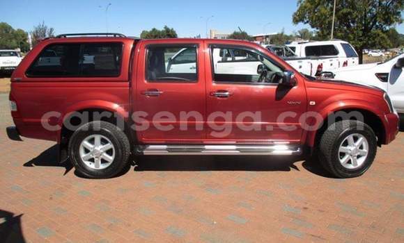 Buy Used Isuzu KB Red Car in Ezulwini in Hhohho Buy Used Isuzu KB Red Car in Ezulwini in Hhohho