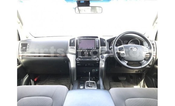 Buy Import Toyota Land Cruiser Black Car in Import - Dubai in Hhohho Buy Import Toyota Land Cruiser Black Car in Import - Dubai in Hhohho