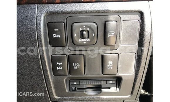 Buy Import Toyota Land Cruiser Black Car in Import - Dubai in Hhohho Buy Import Toyota Land Cruiser Black Car in Import - Dubai in Hhohho