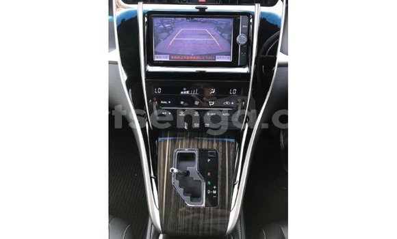 Acheter Import Voiture Toyota Harrier Rouge à Import - Dubai, Hhohho Acheter Import Voiture Toyota Harrier Rouge à Import - Dubai, Hhohho