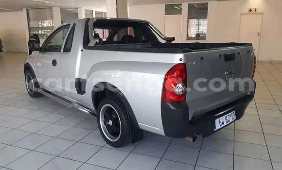 Nunua Ilio tumika Opel Corsa Silver Gari ndani ya Hlatikulu nchini Wilaya ya Shiselweni Nunua Ilio tumika Opel Corsa Silver Gari ndani ya Hlatikulu nchini Wilaya ya Shiselweni