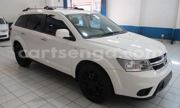 Buy Used Dodge Journey White Car in Mbabane in Manzini