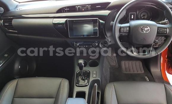 Acheter Occasion Voiture Toyota Hilux Beige à Big Bend, Lubombo District Acheter Occasion Voiture Toyota Hilux Beige à Big Bend, Lubombo District