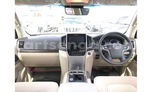 Buy Import Toyota Land Cruiser Black Car in Import - Dubai in Hhohho Buy Import Toyota Land Cruiser Black Car in Import - Dubai in Hhohho