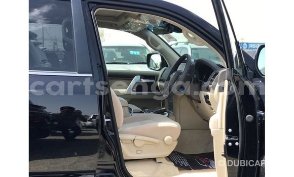 Buy Import Toyota Land Cruiser Black Car in Import - Dubai in Hhohho Buy Import Toyota Land Cruiser Black Car in Import - Dubai in Hhohho