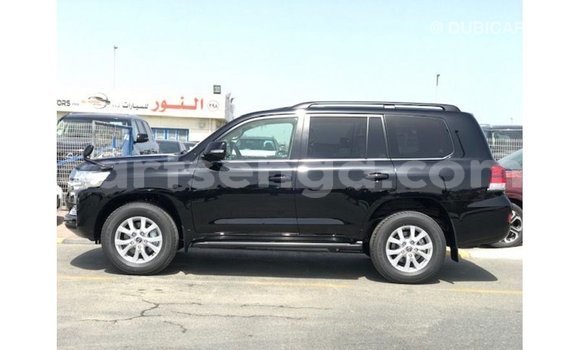 Buy Import Toyota Land Cruiser Black Car in Import - Dubai in Hhohho Buy Import Toyota Land Cruiser Black Car in Import - Dubai in Hhohho