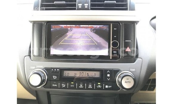 Buy Import Toyota Prado White Car in Import - Dubai in Hhohho Buy Import Toyota Prado White Car in Import - Dubai in Hhohho