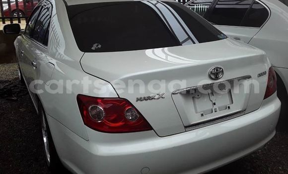 Buy Used Toyota Matrix White Car in Matsapha in Manzini Buy Used Toyota Matrix White Car in Matsapha in Manzini